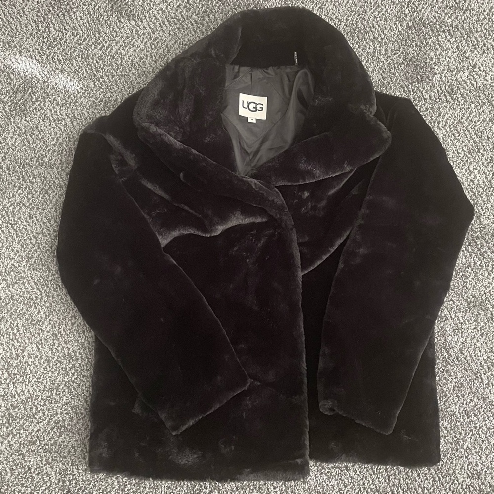 UGG Rosemary Fur Coat - Size Medium NWOT!